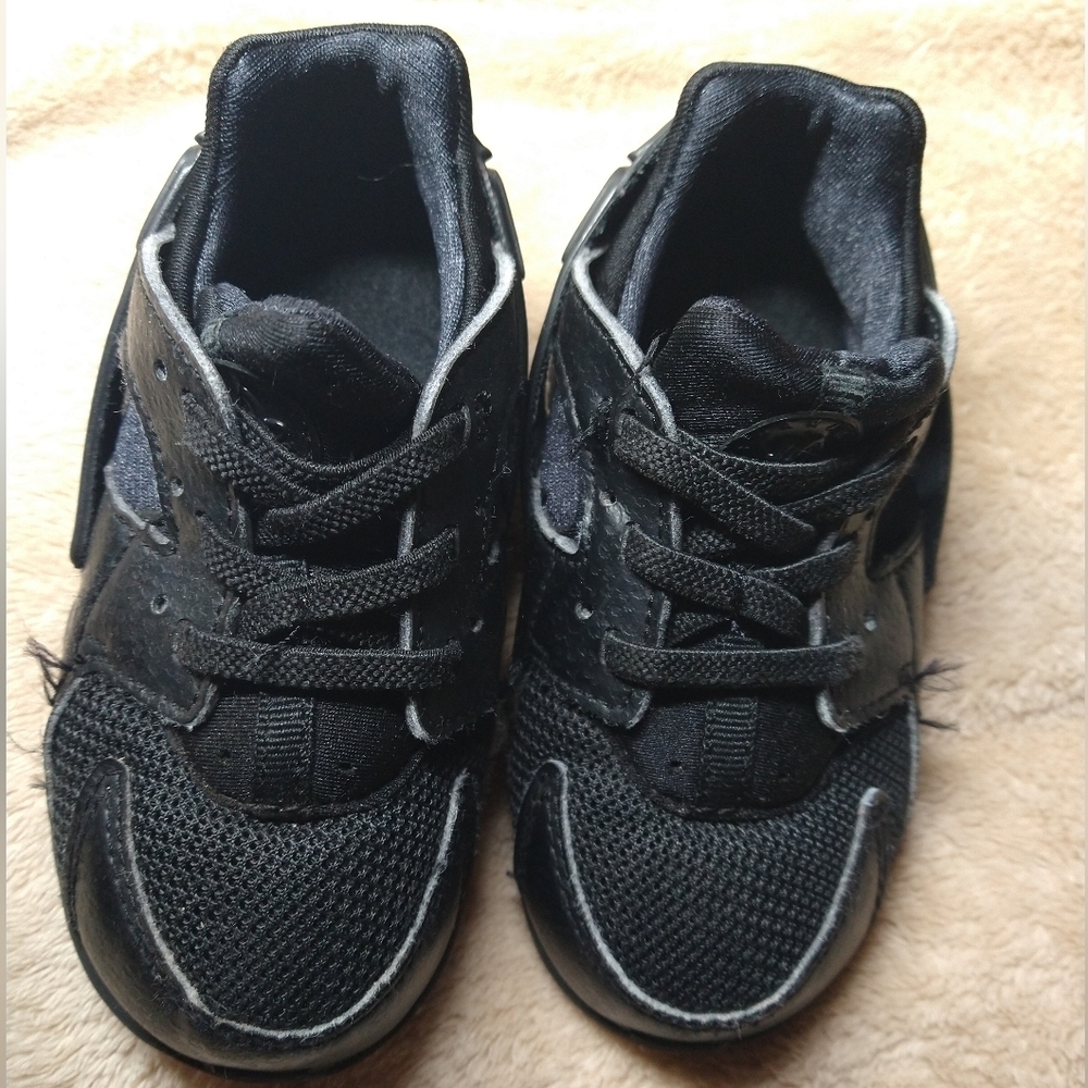 Nike Kids Black Sneakers with White Trim